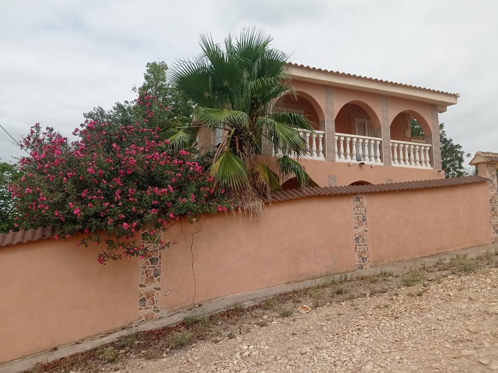 Spaanse villa te koop, Immo, 150 m², Villa, Verkoop zonder makelaar, 4 slaapkamers