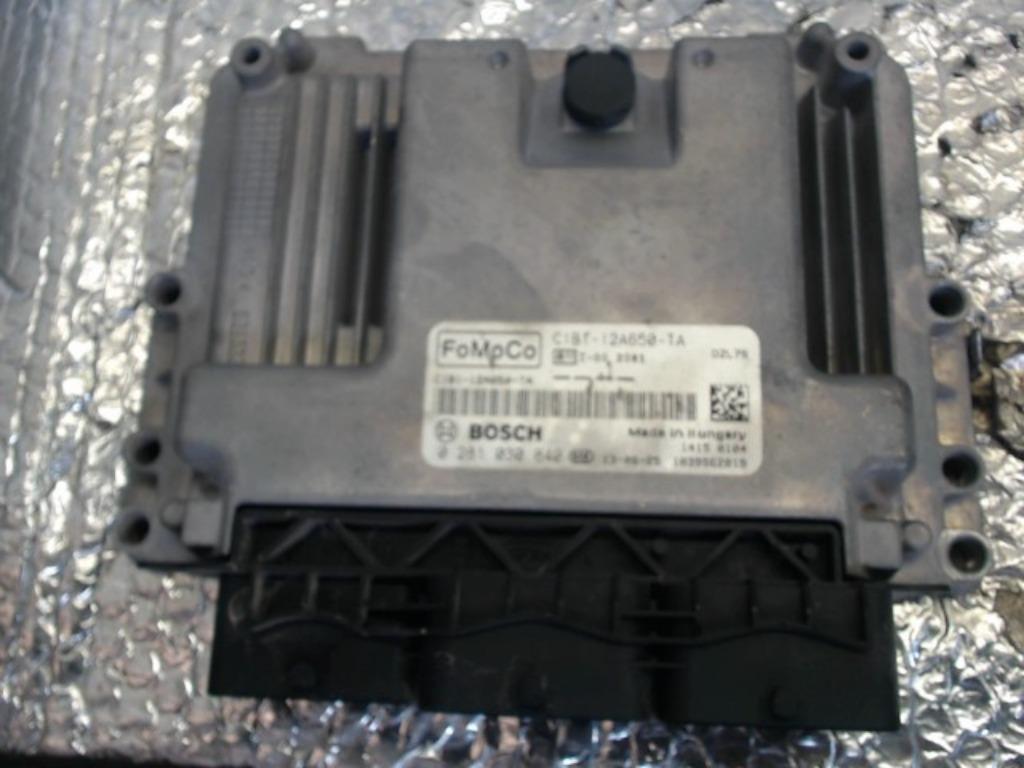 Boitier moteur Ford Fiesta 6 1.5TDCi 55kw 0281030842 (800), Enlèvement, Utilisé, Ford