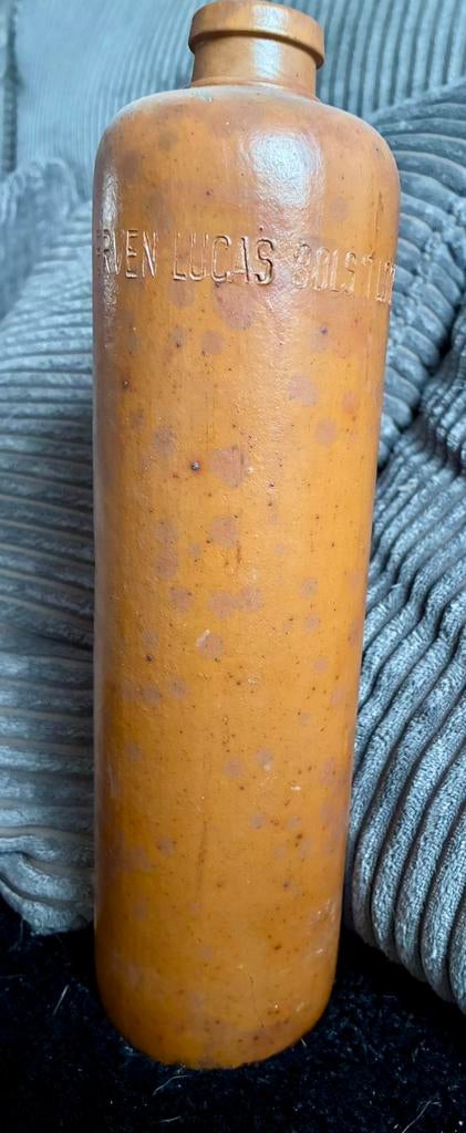 Ancienne bouteille en gres, Enlèvement
