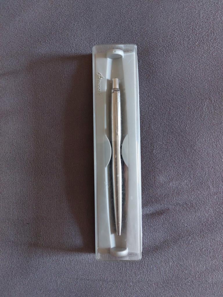 Parker stylo bille acier, Enlèvement ou Envoi, Comme neuf