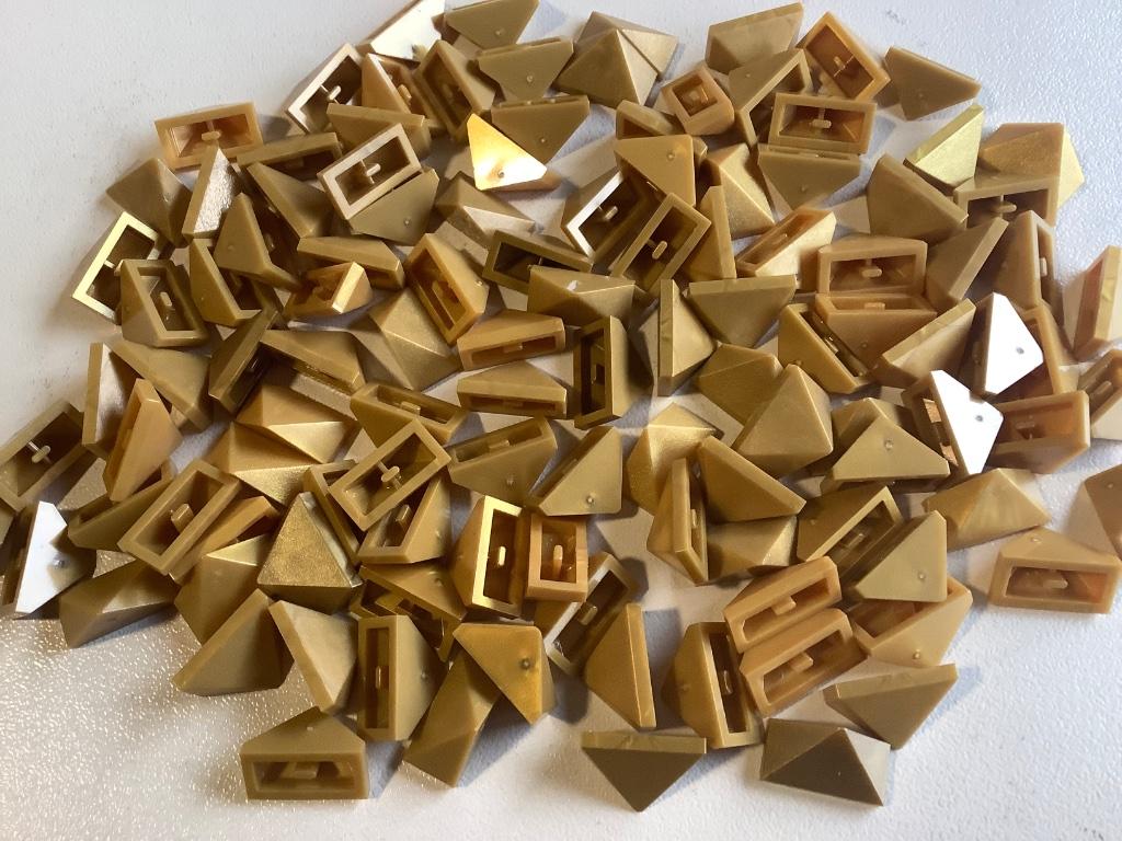 Lego Slope 45 2 x 1 Triple goudkleuren 115 stuks / 216-2, Ophalen of Verzenden, Zo goed als nieuw, Losse stenen, Lego
