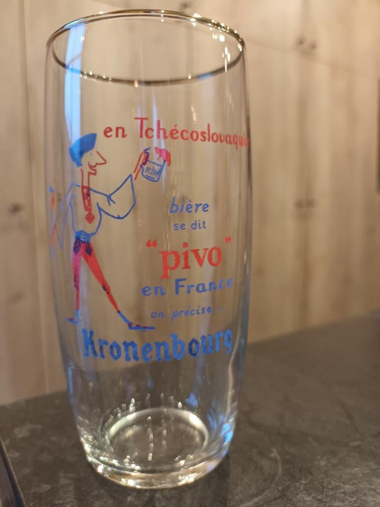 Kronenbourg bierglas 12 cm, Ophalen, Zo goed als nieuw, Bierglas