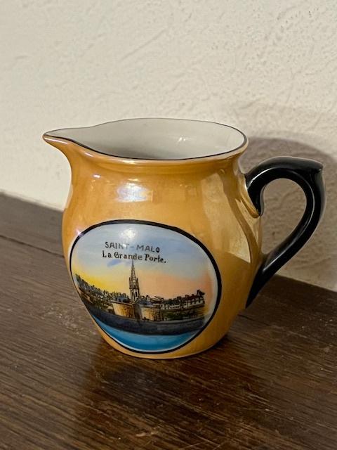 Souvenir van Saint Malo, melkkannetje, Ophalen