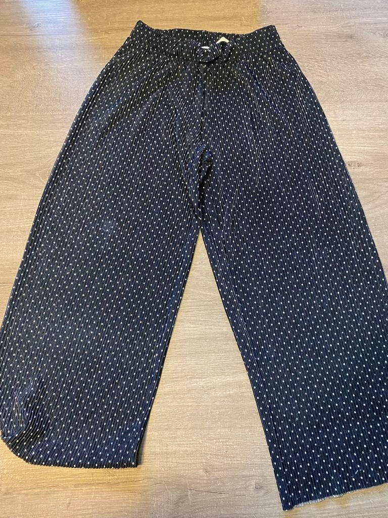 Ensemble pantalon leger et blouse blanche fille 10-12 ans, Enlèvement ou Envoi, Comme neuf, Fille, Pantalon
