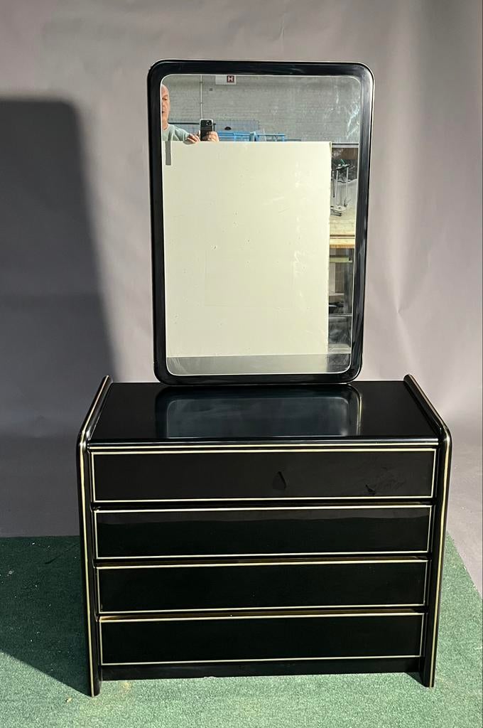 Commode Laqué avec miroir, Enlèvement, Comme neuf