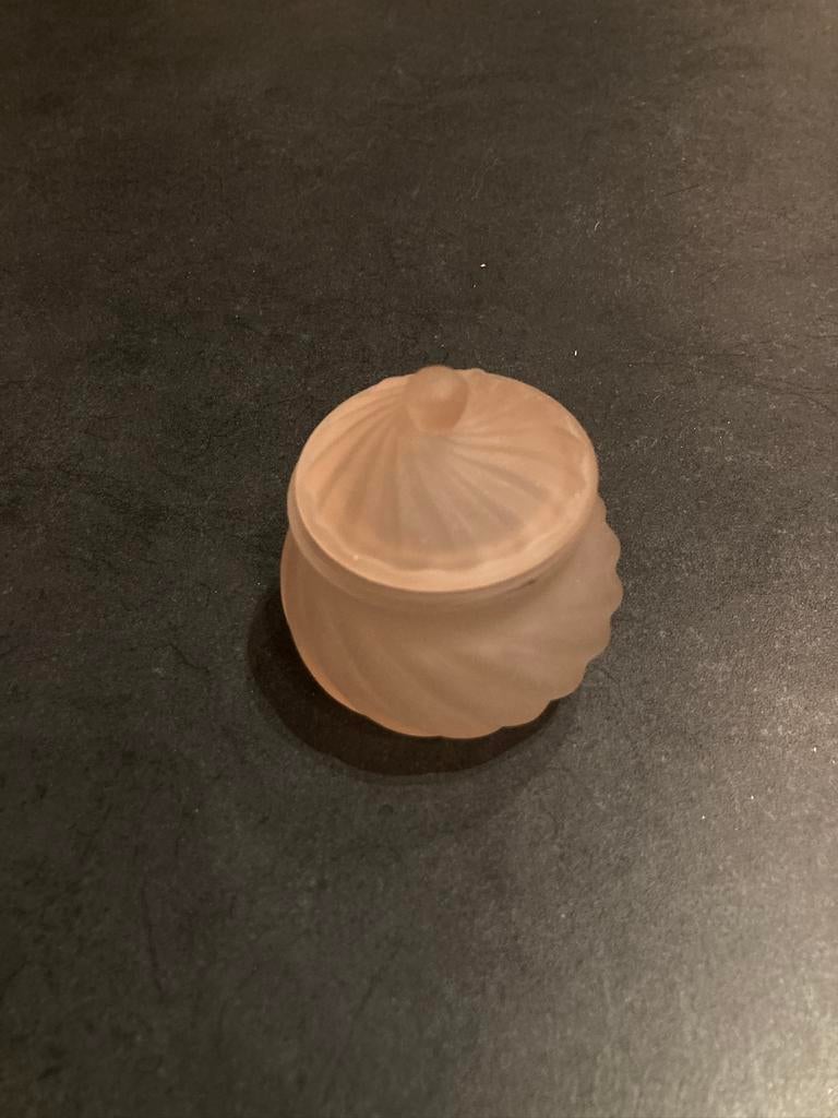 Roze glazen potje met deksel, Huis en Inrichting, Ophalen of Verzenden, Zo goed als nieuw, Roze