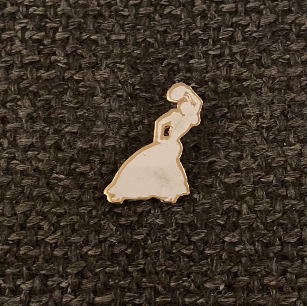 PIN - GITANES BLONDES - SIGARETTEN - CIGARETTES, Verzamelen, Verzenden, Gebruikt, Merk, Speldje of Pin