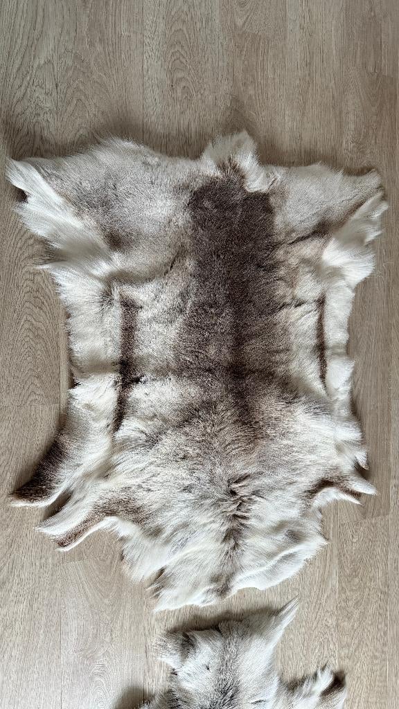 peaux de renne, Enlèvement, Comme neuf