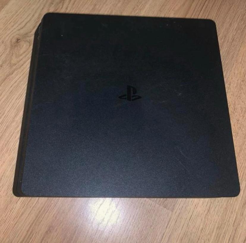 Playstation 4, Games en Spelcomputers, Spelcomputers | Sony PlayStation 4, 500 GB, Ophalen of Verzenden, Zo goed als nieuw, Zonder controller