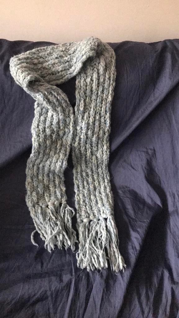 Écharpe bleu ciel chiné 194 cm L 20 cm l, Comme neuf