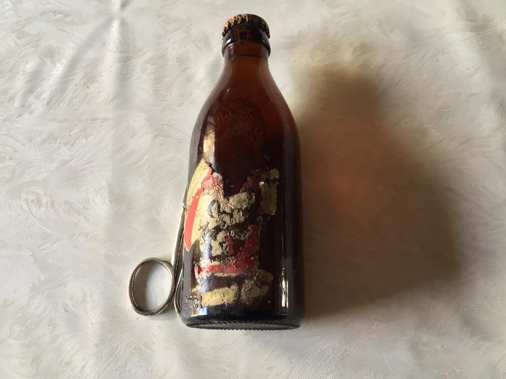 Bouteille à bière Cristal Alken avec bouchon couronne 1990-1, Enlèvement ou Envoi