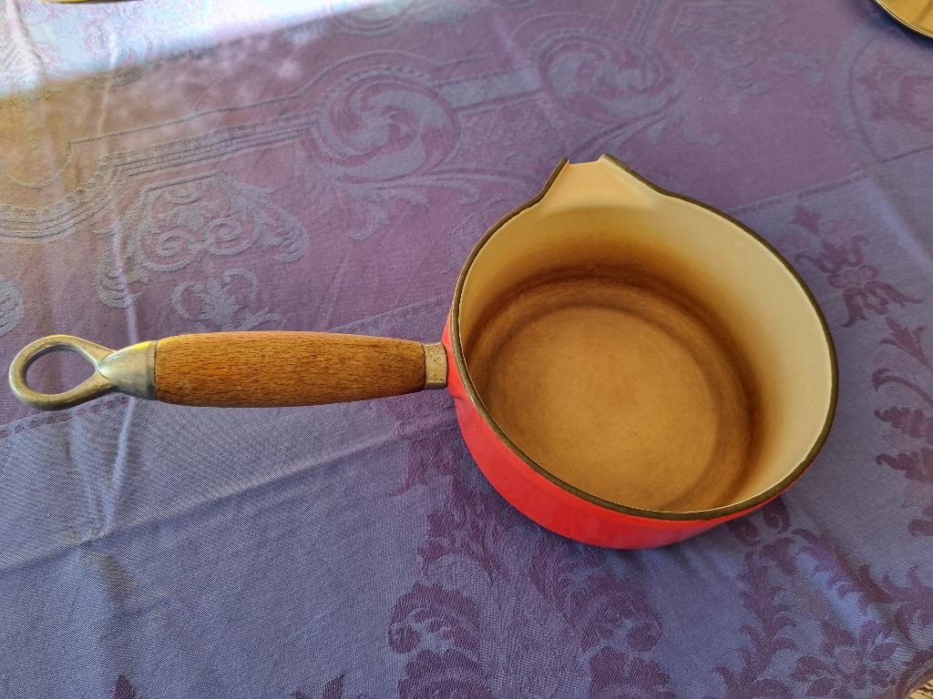 Poêlon rouge Le Creuset, Casserole, Bidon ou Boîte, Enlèvement, Utilisé, Plaque céramique