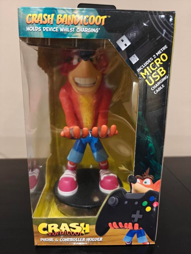Crash bandicoot cable guy, Ophalen