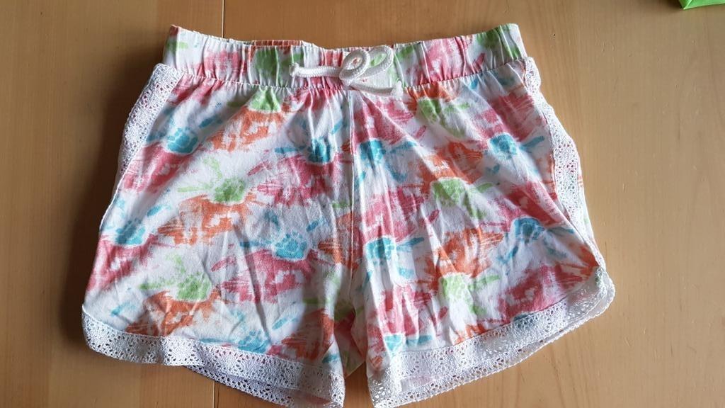 Short bizzy maat 158, Enlèvement ou Envoi, Utilisé