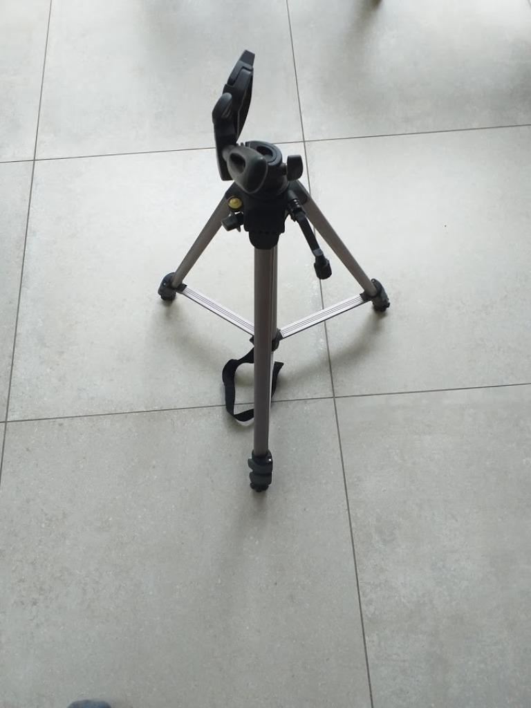 camera statief vanguard VT438, Zo goed als nieuw, 150 tot 175 cm, Met balhoofd, Ophalen of Verzenden