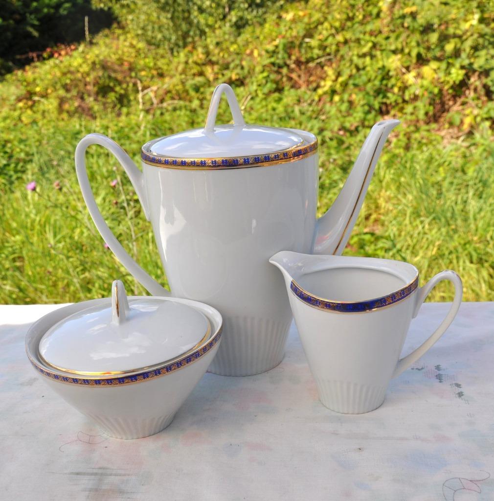 3 pièces a café porcelaine bavaria fine guirlande bleu or, Enlèvement ou Envoi