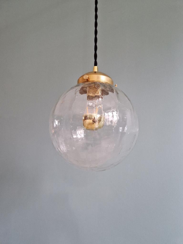 Suspension vintage en verre craquelé transparent, années 70, Antiquités & Art, Antiquités | Éclairage, Enlèvement ou Envoi
