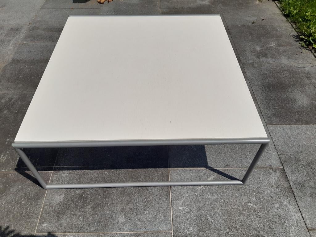 Belle table basse carrée style moderne, Maison & Meubles, Tables | Tables de salon, Enlèvement, Utilisé, Métal