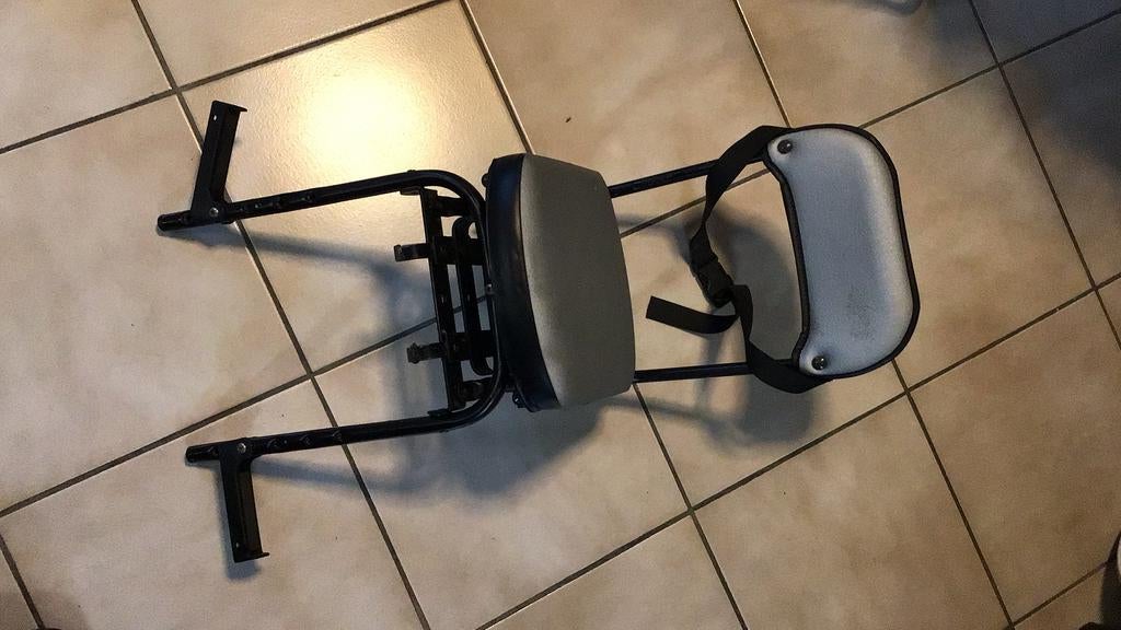 Fietsstoeltje voor achterop / GMC, Ophalen, Achterzitje, GMC, Gebruikt