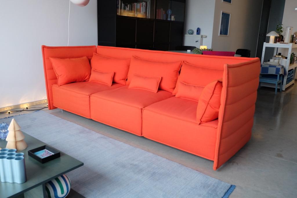 Rood/Oranje Vitra Alcove Plume - 3 zits, Huis en Inrichting, Zetels | Zetels, Gebruikt, Rechte bank, Driepersoons, 250 tot 300 cm