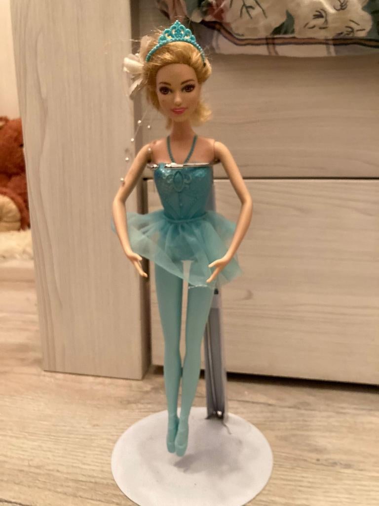 Barbie Mattel ballerina, Verzamelen, Poppen, Ophalen, Zo goed als nieuw