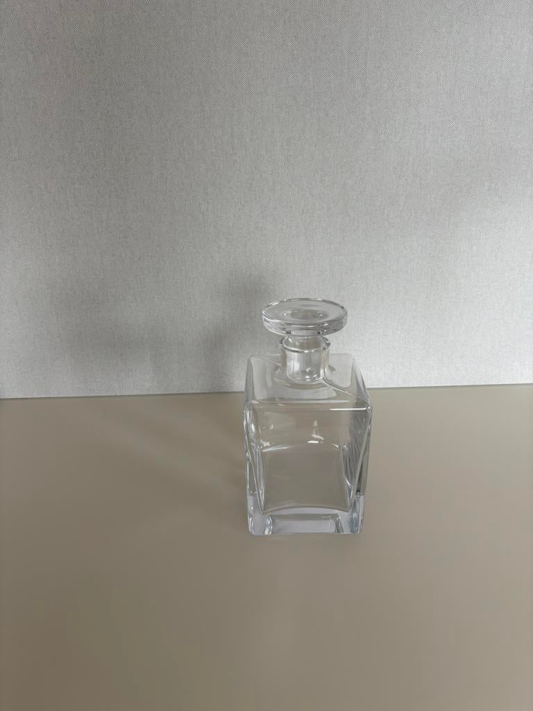 Glazen whisky karaf, Enlèvement