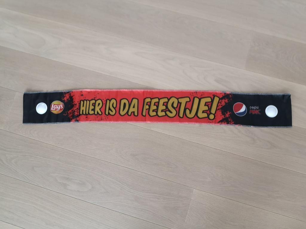 Écharpe Red Devils #3, Enlèvement ou Envoi, Neuf, Fanion ou Écharpe