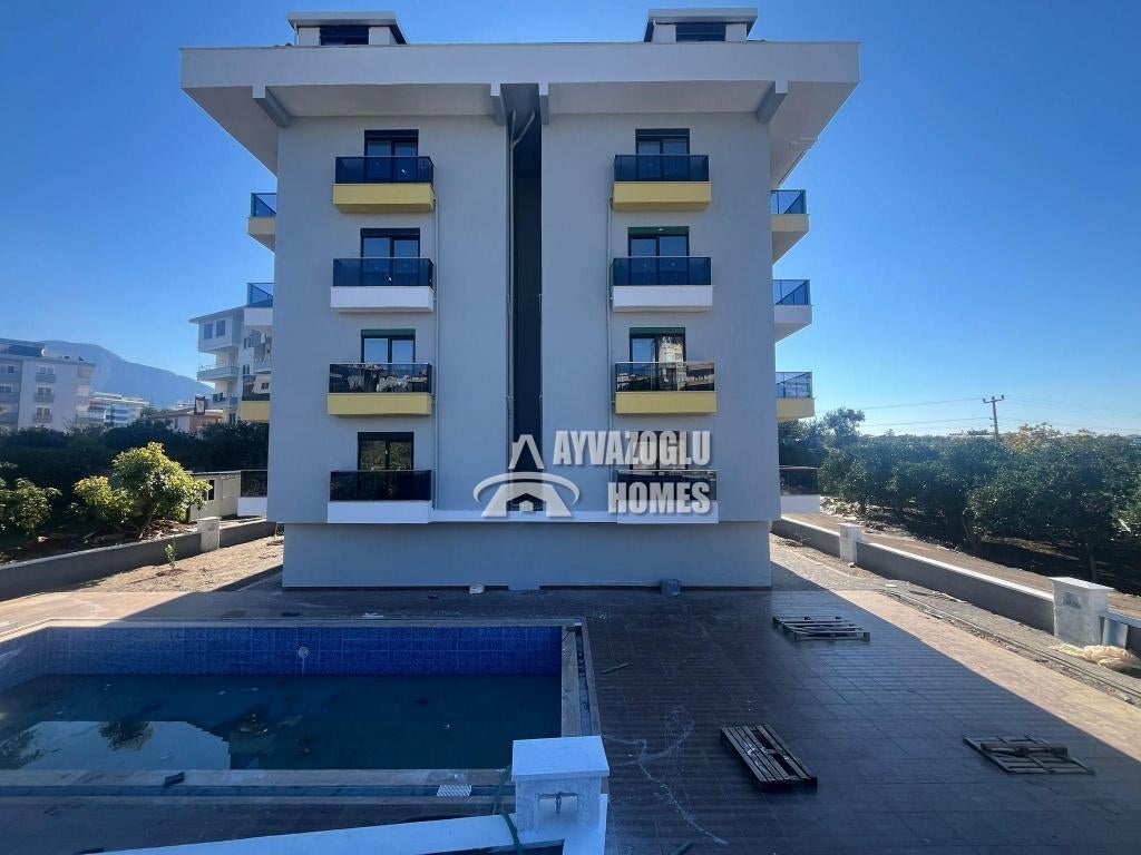 Duplex 2+1 in Oba — Modern complex gebouwd in 2025, 115 m², Appartement, 3 kamers, Turkije