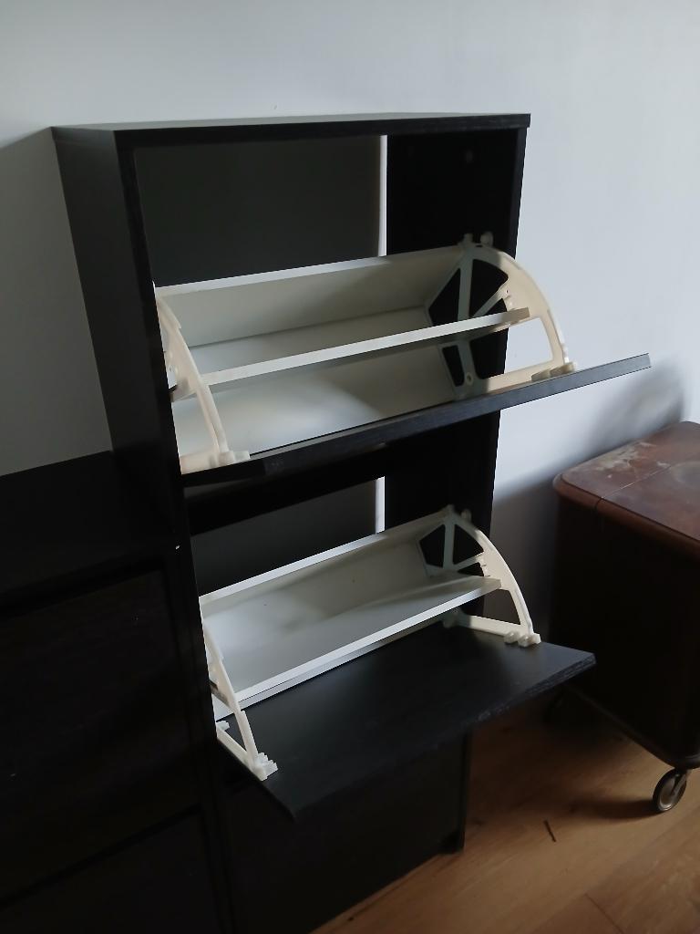enkel kleine kast nog beschikbaar, Ophalen, Gebruikt