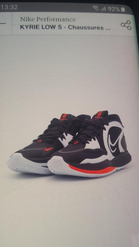 Nike kyrie low5 42 t, Enlèvement ou Envoi, Comme neuf