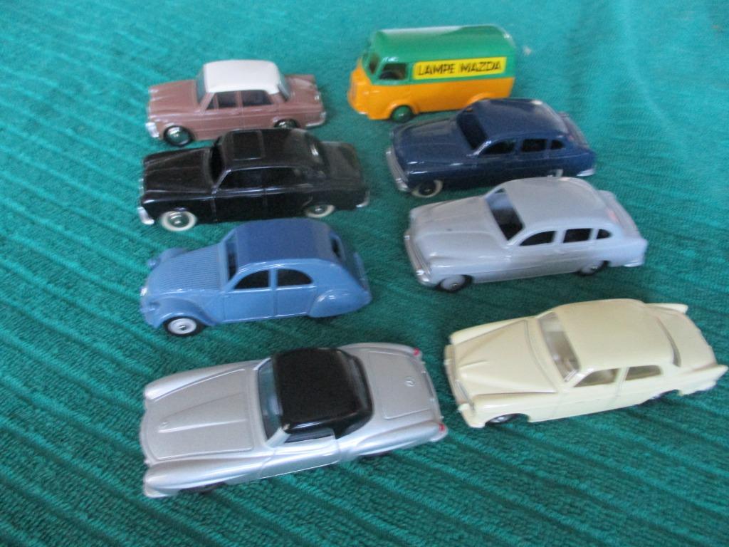 Dinky Atlas x 8, Ophalen of Verzenden, Zo goed als nieuw, Auto, Dinky Toys