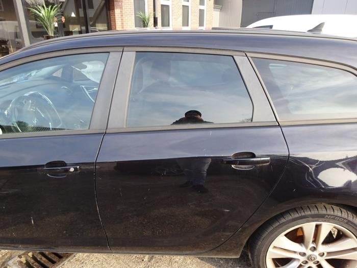 Portière 4portes arrière gauche d'un Opel Astra (Z20R), Autos : Pièces & Accessoires, Carrosserie & Tôlerie, Porte, Opel, Utilisé