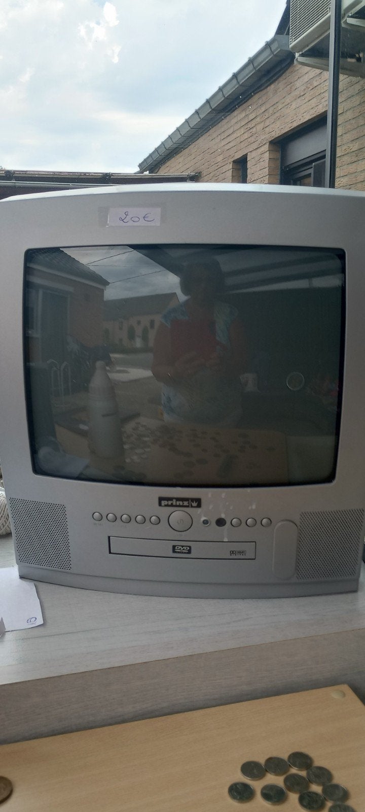 Draagbare tv met dvd, Ophalen