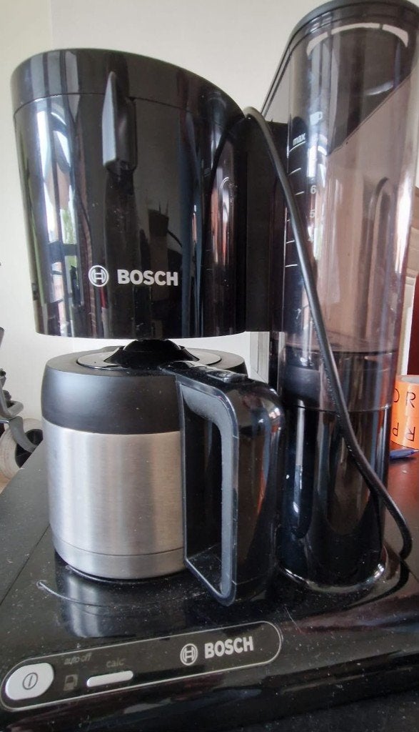 koffiezet BOSCH Styline TKA8A05., Ophalen, Afneembaar waterreservoir, Koffiemachine, Gemalen koffie