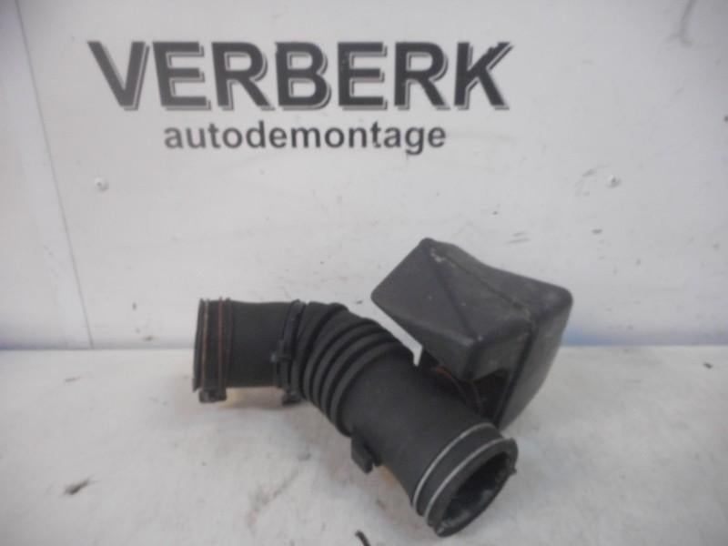 LUCHTAANZUIGSLANG Toyota Celica (T20) (17881-16360), Gebruikt, Toyota
