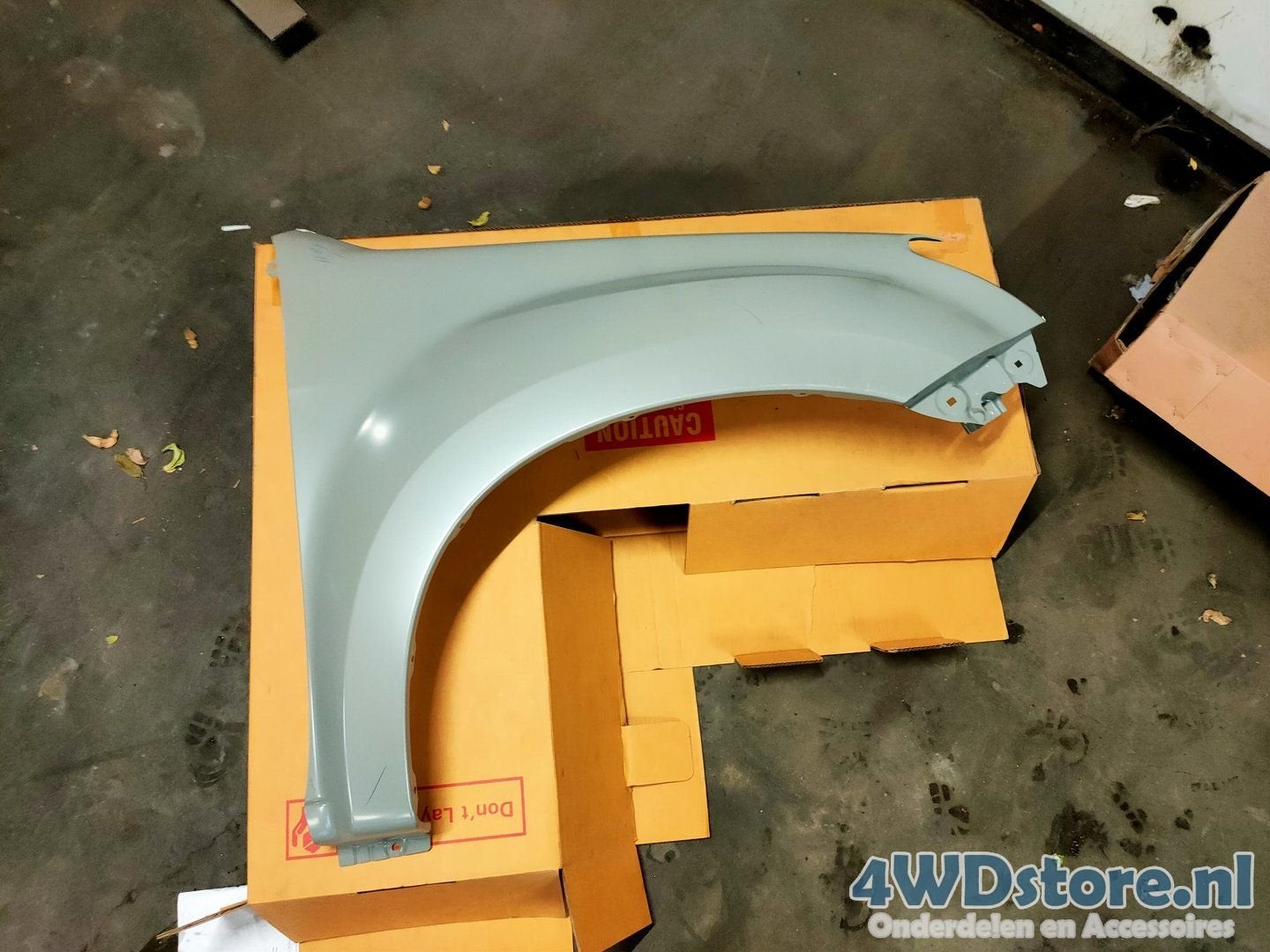 Isuzu D-max Spatbord Zijscherm 8981810300 Rechts voor, Neuf, -, Garde-boue, -