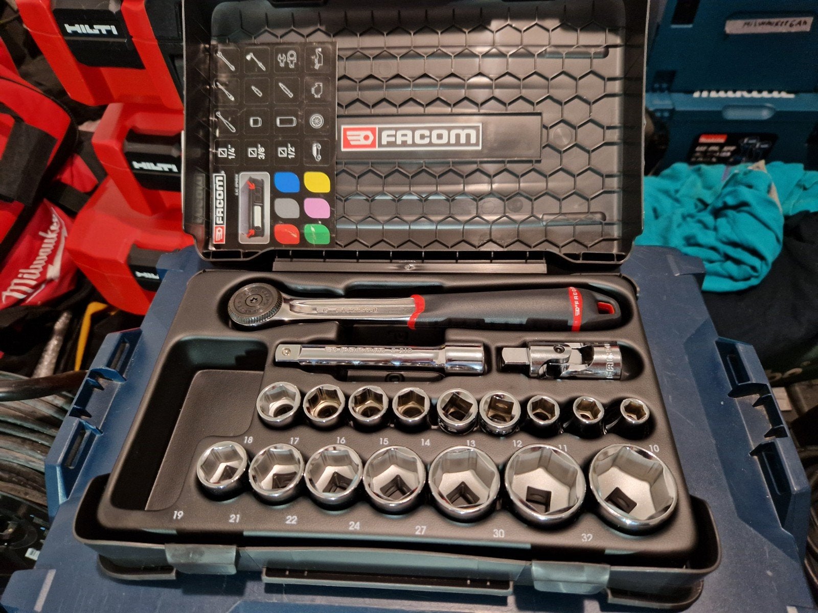 Coffret douilles 1/2" 6 pans métriques - 19 pièces, Autos : Divers, Enlèvement, Neuf