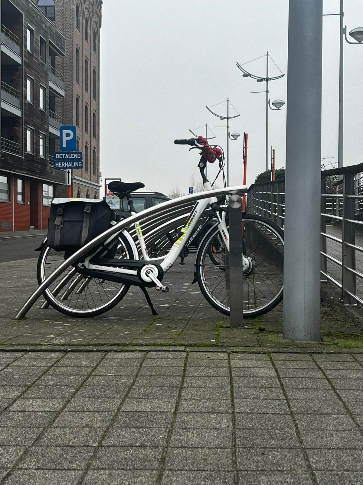 Vélo électrique Giant Twist pour femme, Vélos & Vélomoteurs, 51 à 55 cm, Giant, Enlèvement, Utilisé