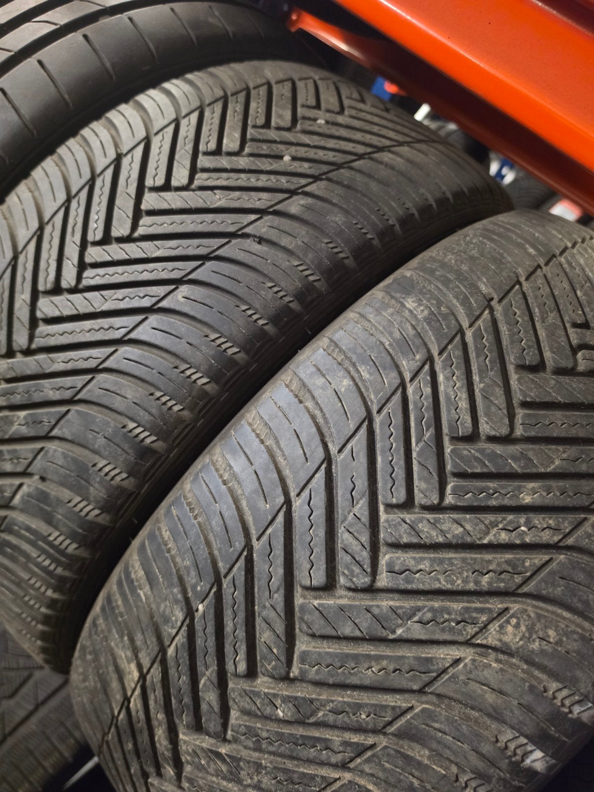 225/40r18 92y 225/40/r18 225/40r18 22540r18 225/40r18, Autos : Pièces & Accessoires, Enlèvement ou Envoi