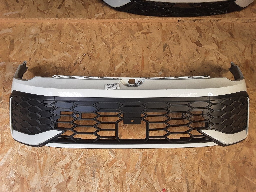 BUMPER VOOR Volkswagen Golf VIII (CD1) (5H0807221S), Auto-onderdelen, Gebruikt, Mevr. I. Hauben, Bumper, Rue de l'Espoir 34 34
4030  GRIVEGNÉE, BE