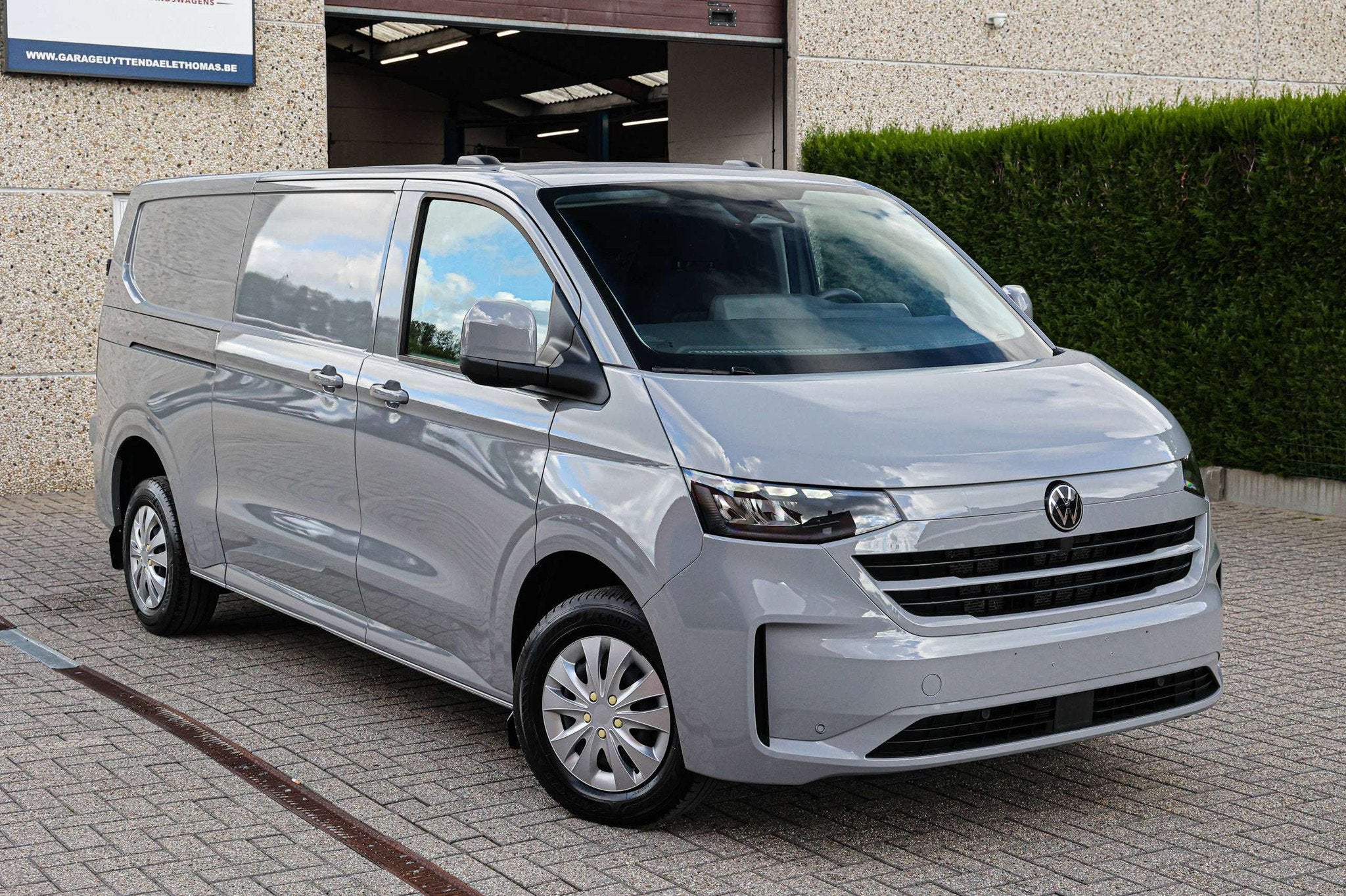 Volkswagen T7 Transporter ACHTERUITRIJCAMERA*AUTOMAAT*3-ZITP, Auto's, Stof, Gebruikt, Volkswagen, Bedrijf