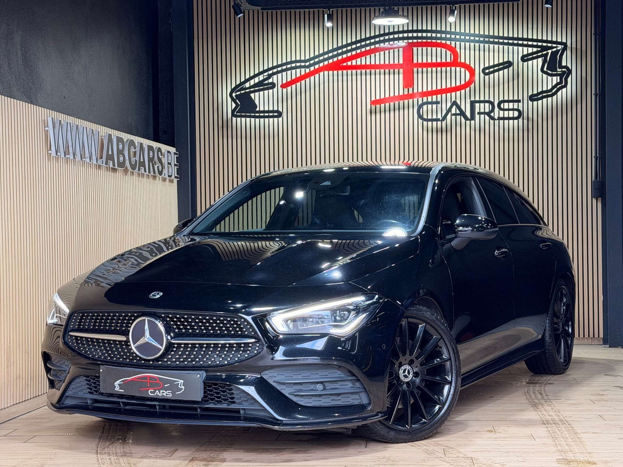 Mercedes-Benz CLA-Klasse 200 D * PACK AMG * GARANTIE 12 MOIS, Auto's, Automaat, CLA, Gebruikt, 4 cilinders