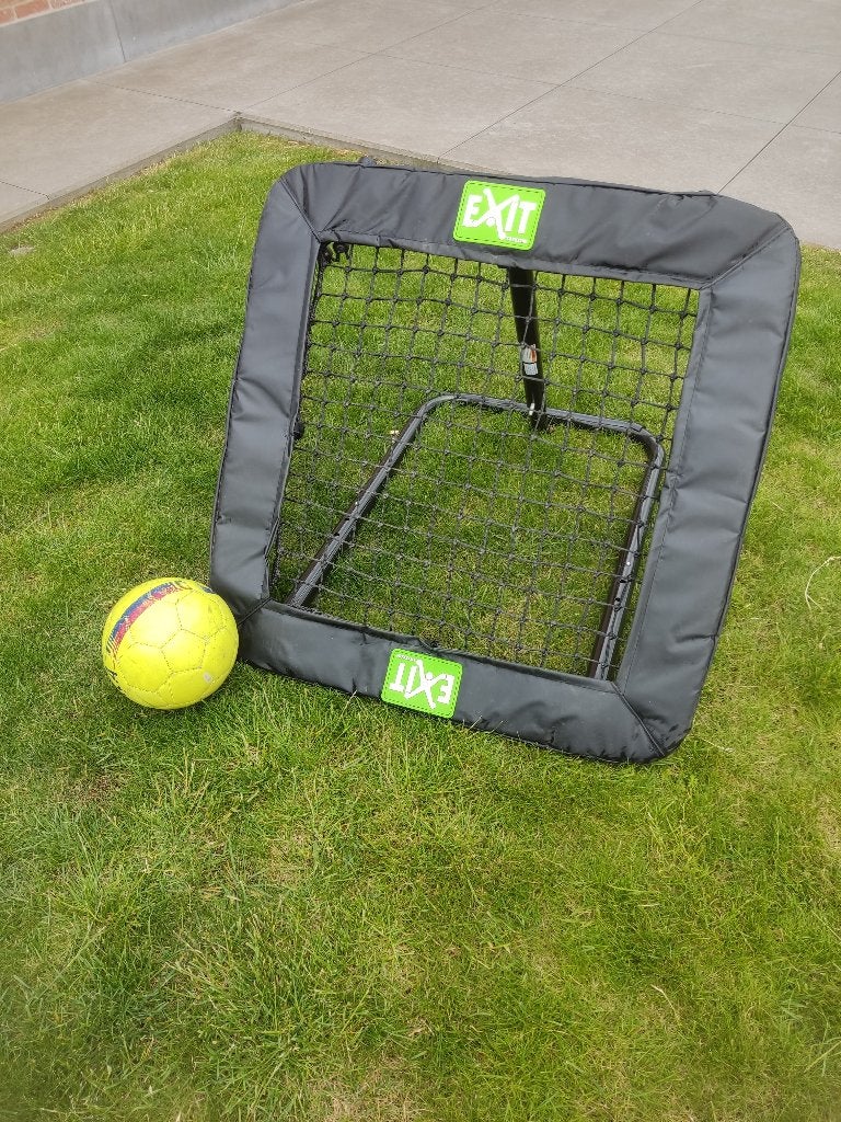 Exit Kickback Rebounder, Sport en Fitness, Voetbal, Ophalen, Zo goed als nieuw, Overige typen