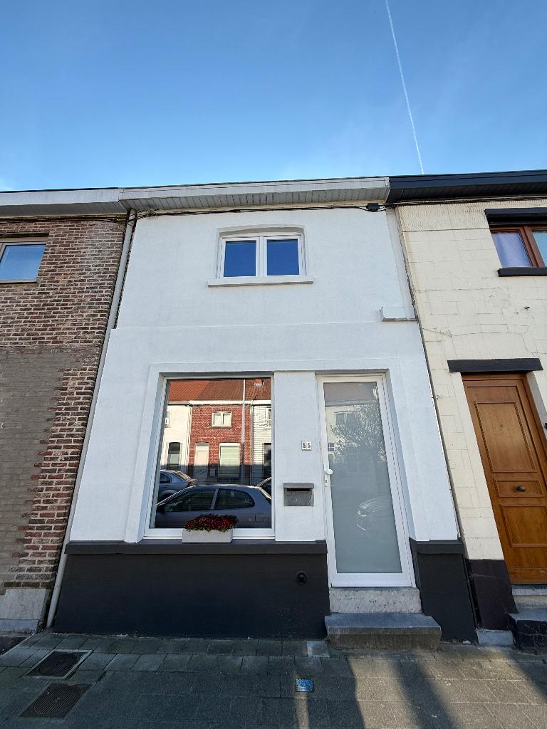 Gerenoveerd huis centrum Kortrijk, Immo, 110 m², Tot 200 m², 117 kWh/m²/jaar, 3 kamers