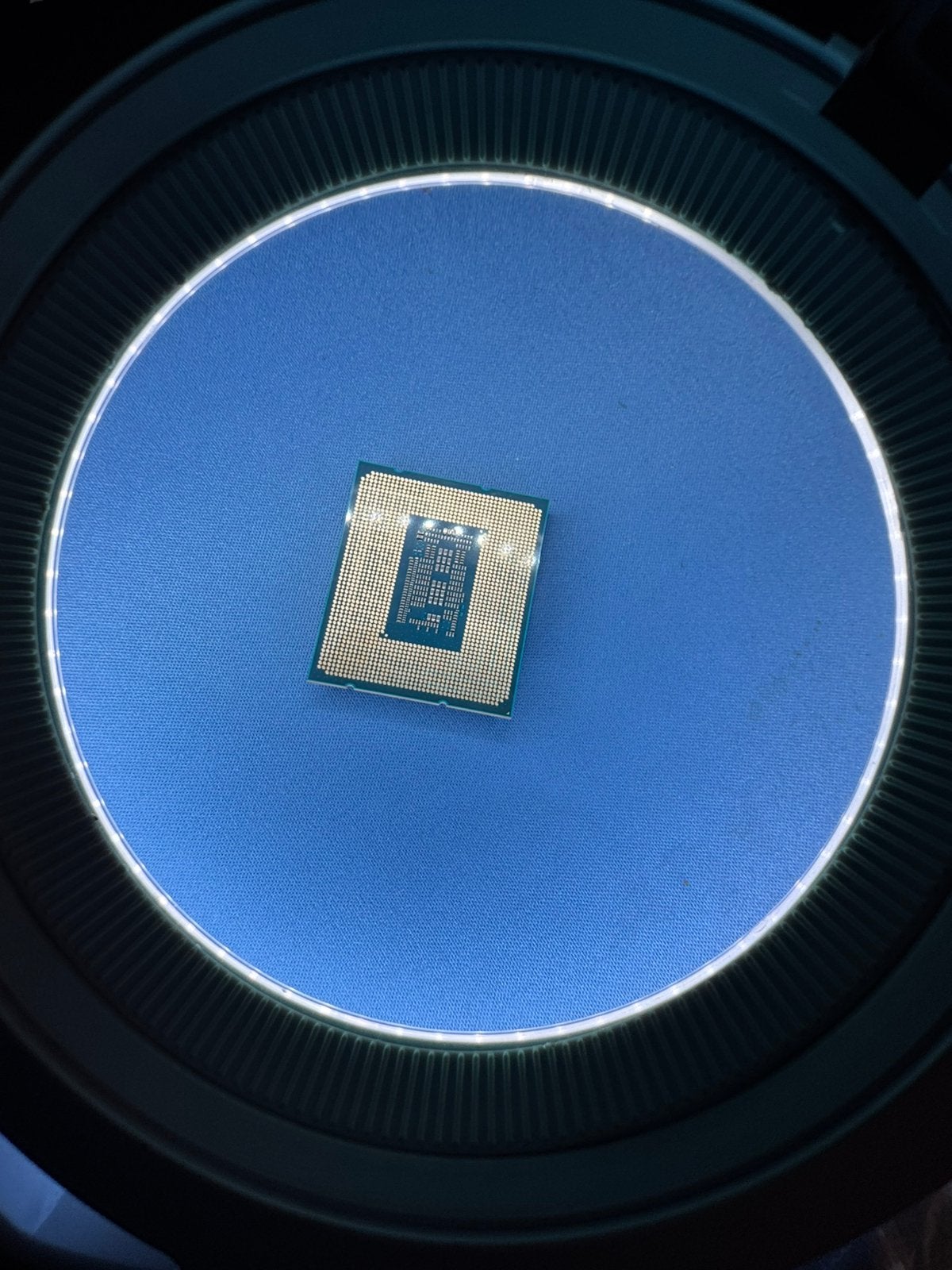 Intel LGA1700 i5 13400t 10-core CPU 4,4GHz Turboboost (2023), Enlèvement ou Envoi, Comme neuf, 10-core, 2 à 3 Ghz