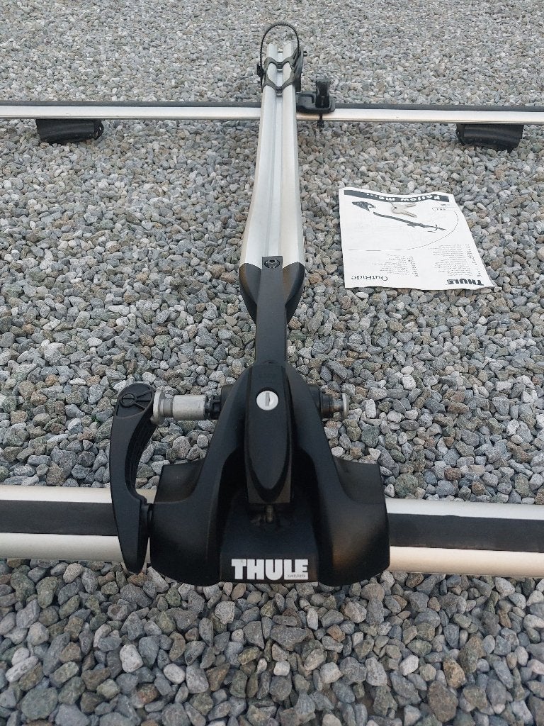 Thule Fietsendrager voor op het dak Out ride, Auto diversen, Fietsendragers, Zo goed als nieuw, Dakdrager, 1 fiets, Ophalen