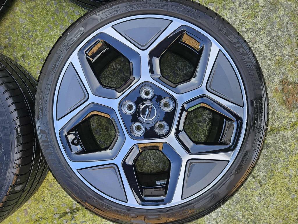 Jantes Opel 225 40 r18 Michelin (5X108), Auto-onderdelen, Banden en Velgen, Ophalen, 18 inch, Gebruikt, Banden en Velgen