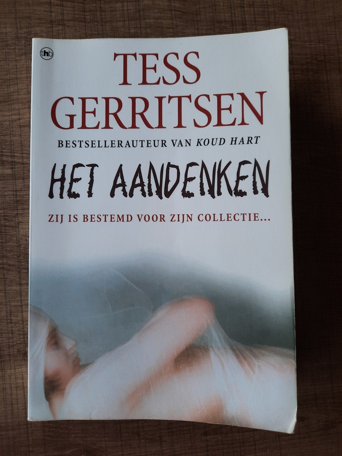 tess gerritsen  - het aandenken, Boeken, Ophalen of Verzenden, Tess Gerritsen