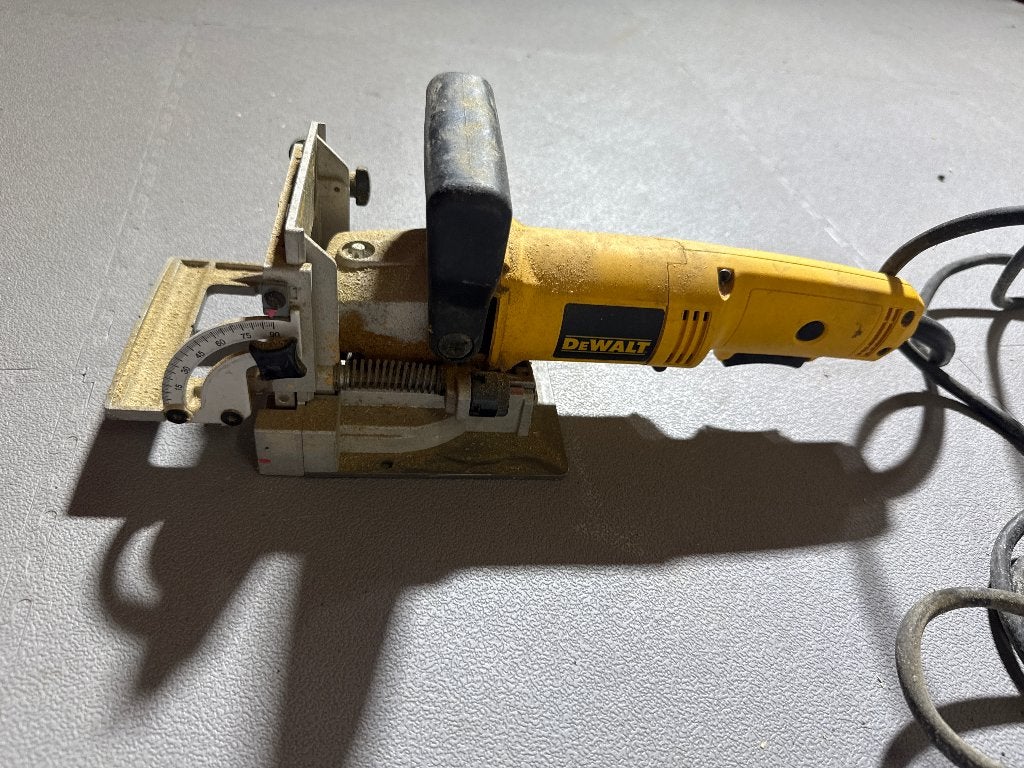 Lameleuse dewalt, Bricolage & Construction, Outillage | Outillage à main, Enlèvement, DeWalt
