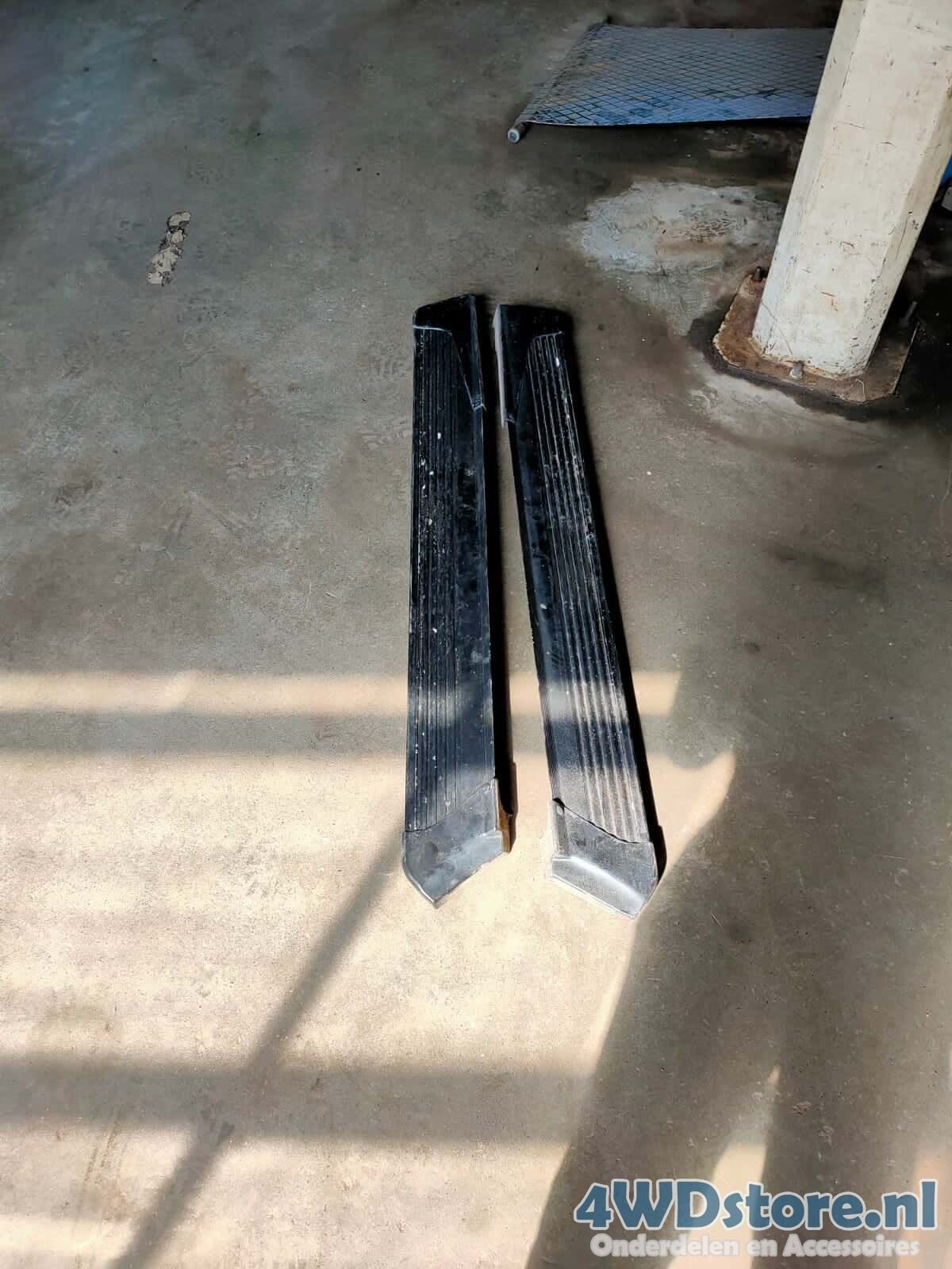 Nissan Patrol Y61 Sidesteps, Gebruikt, -, -, Ophalen of Verzenden